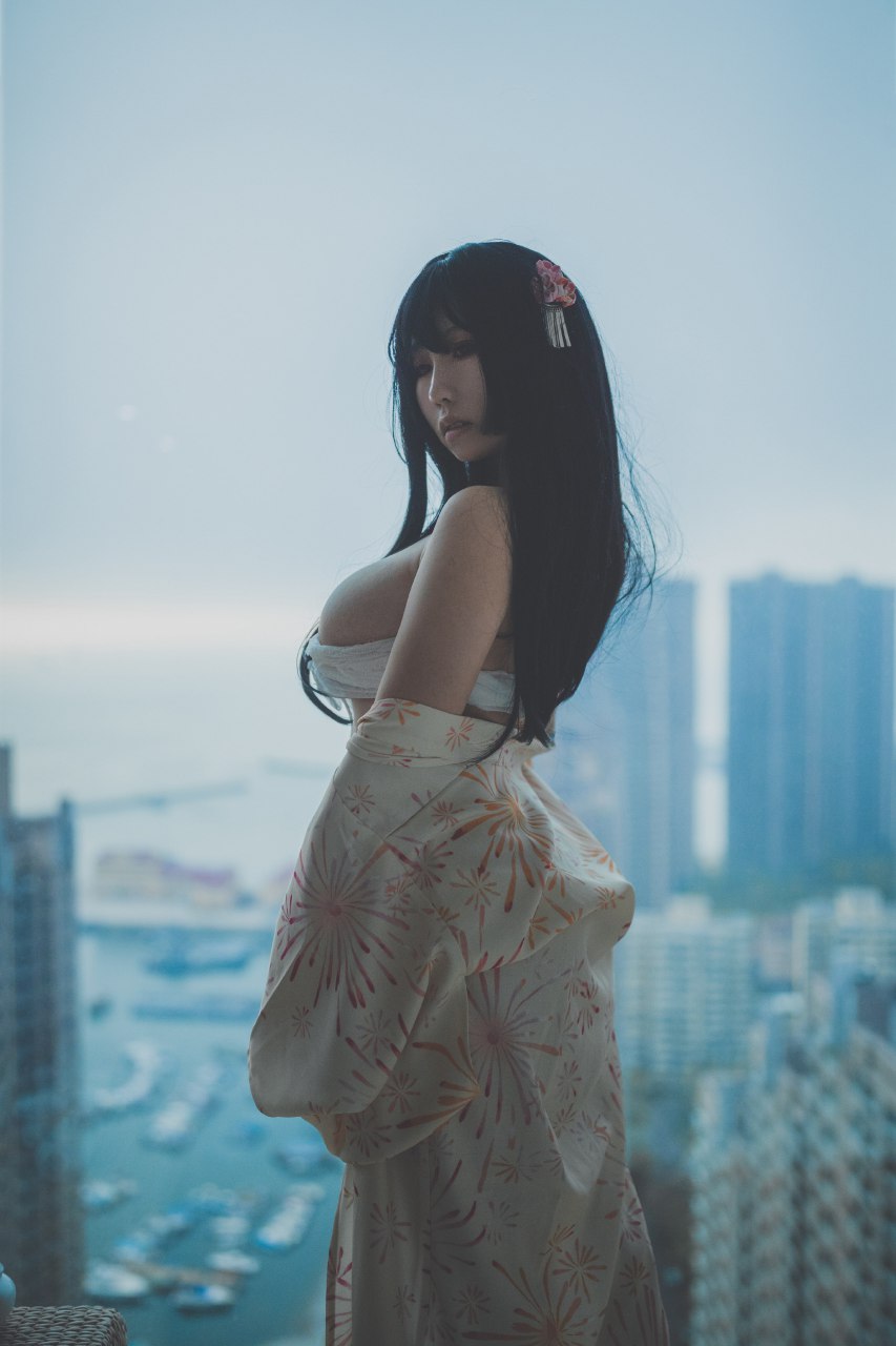 巨乳和服小姐姐