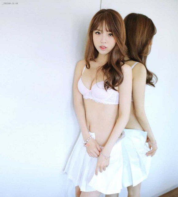 美女ばかりな韩国の下着モデルのエロ画像