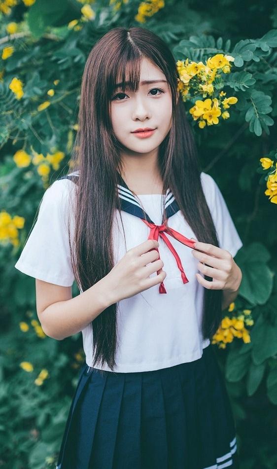 娇艳惊人校园美女