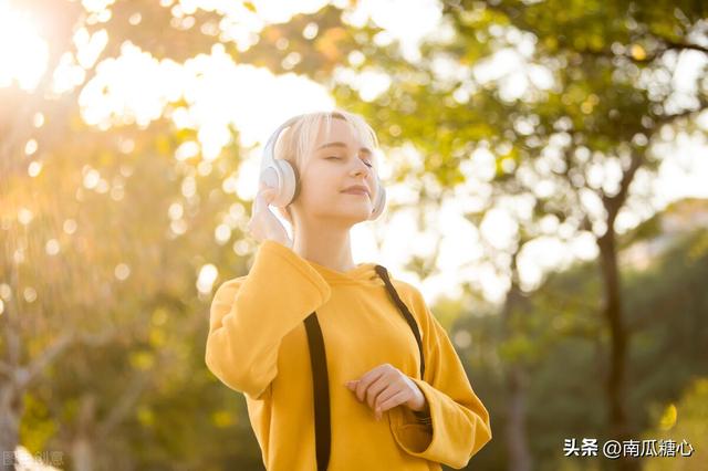 这一次我想介绍男性真正想要的迷人女性的几种特点