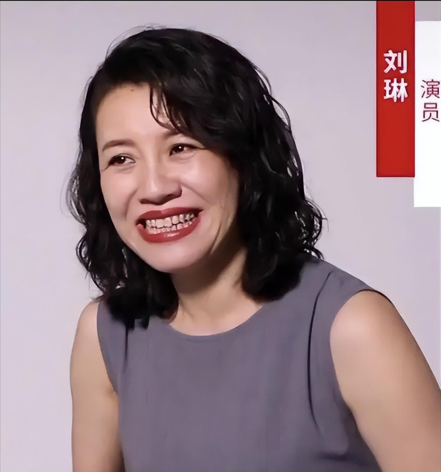 “自带苦相”的九位女星，个个愁容满面，演什么都丧，太吃亏了