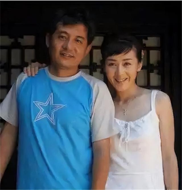 李琳：被前夫一巴掌扇到离婚！二婚嫁世界冠军，如今生活幸福滋润