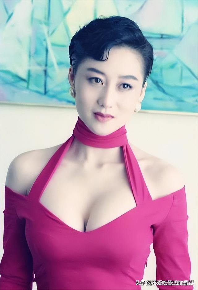 中国最性感的10位女明星排行榜，她们真的是天生尤物！