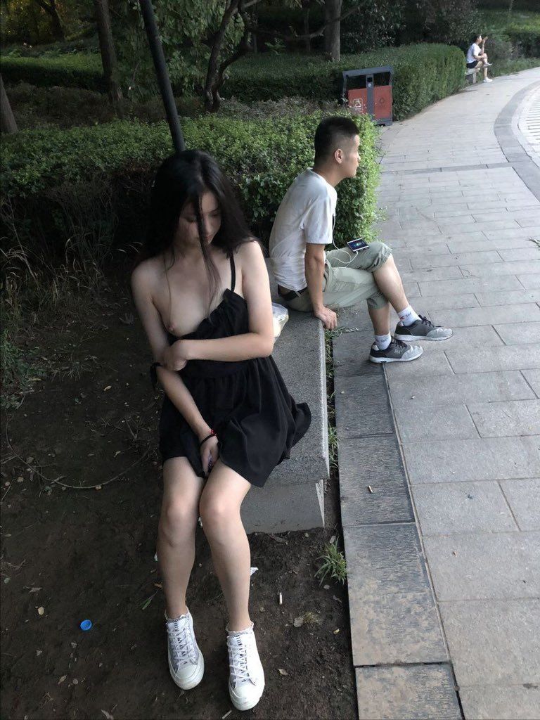 终有一天你的女神会成为一条合格的母狗的