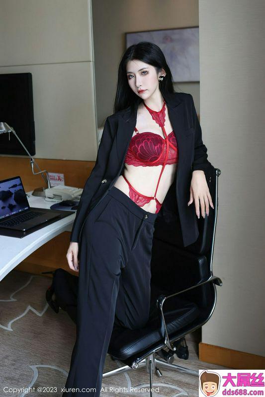 XiuRen秀人网 Vol.6402 依娜Yina 完整版无水印写真