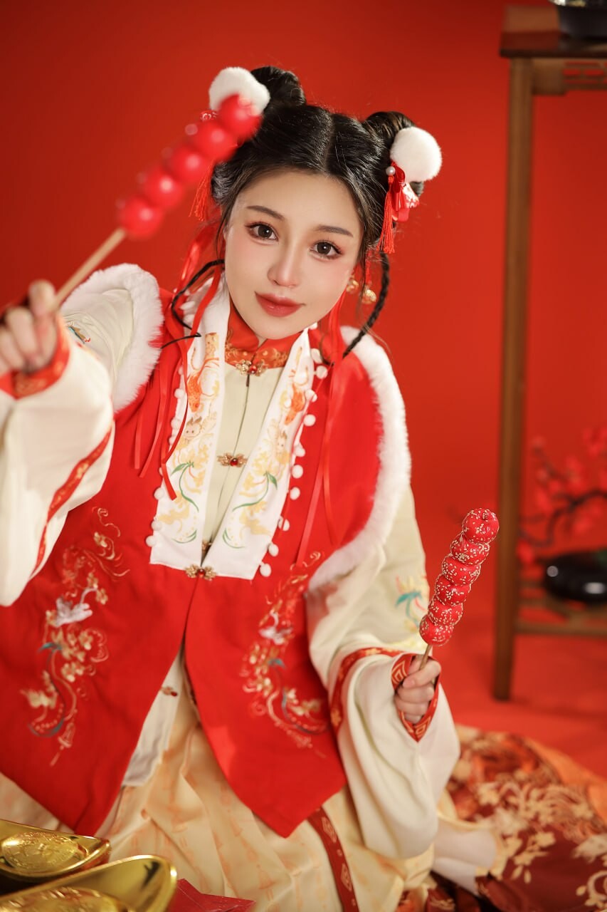 新年美女